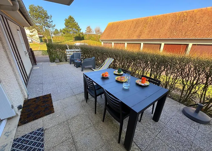 Apartment Petite Cour Privee - A 1minute A Pied De La *