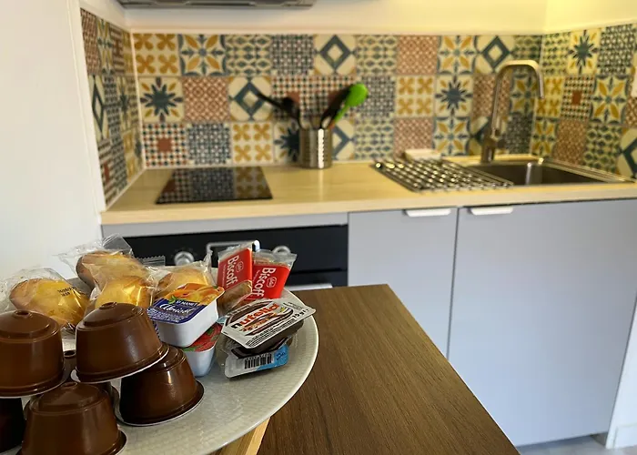 Petite Cour Privee - A 1minute A Pied De La Apartment