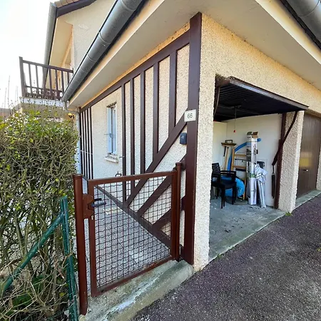 Apartment Petite Cour Privee - A 2 Minutes A Pied De La *