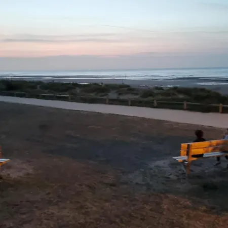 Petite Cour Privee - A 1minute A Pied De La 아파트 *